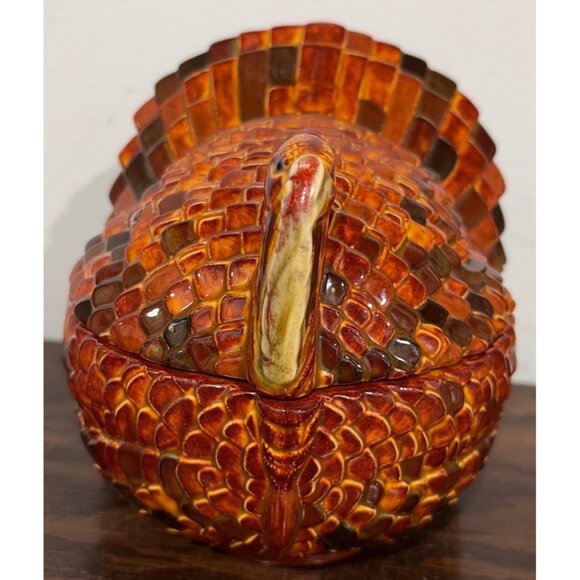 Vintage Ceramic Turkey Covered Dish, Thanksgiving Decor - Picture 6 of 11